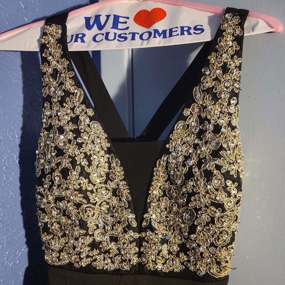 Black & Gold Dress Size 3 Juniors